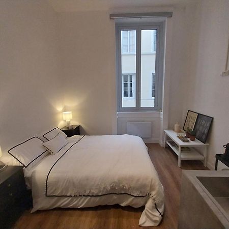 Appartement Place Des Terreaux Presqu'Ile Lyon Bagian luar foto